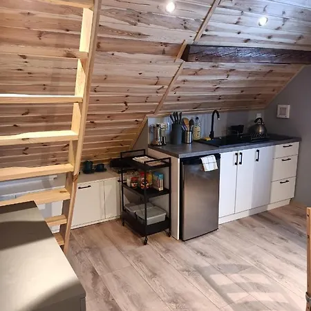 Susanne דירה שצ'קלארסקה פוראובה